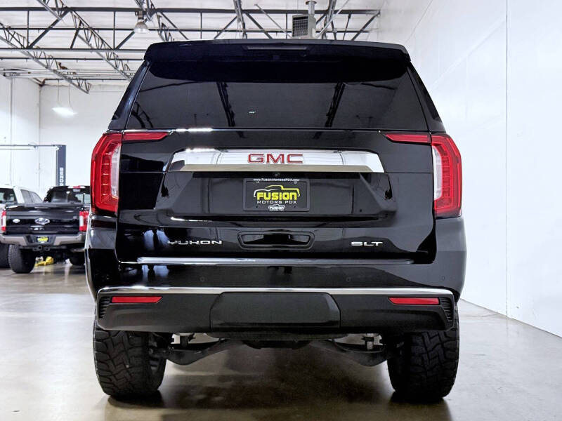 2021 GMC Yukon SLT