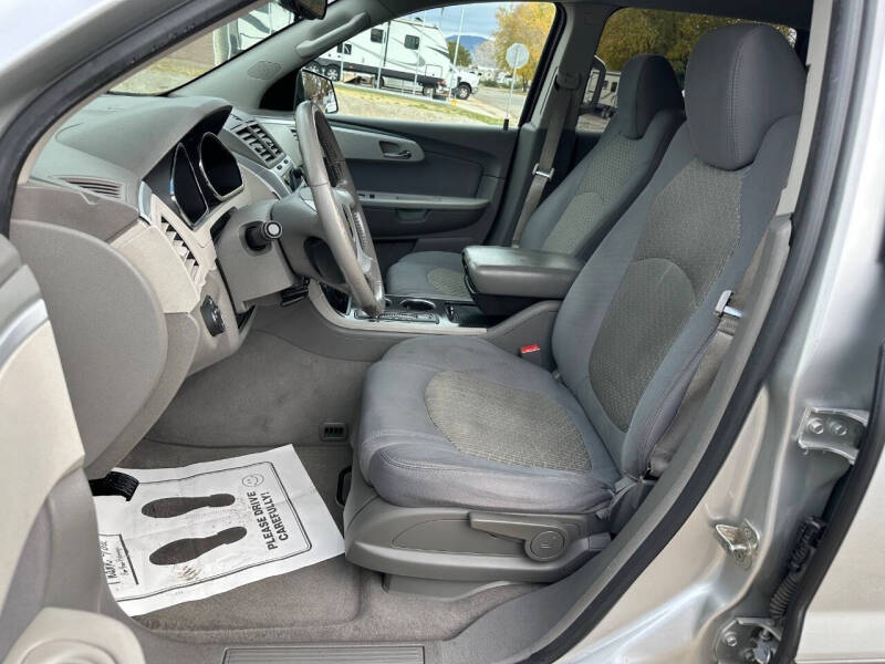 2011 Chevrolet Traverse LS