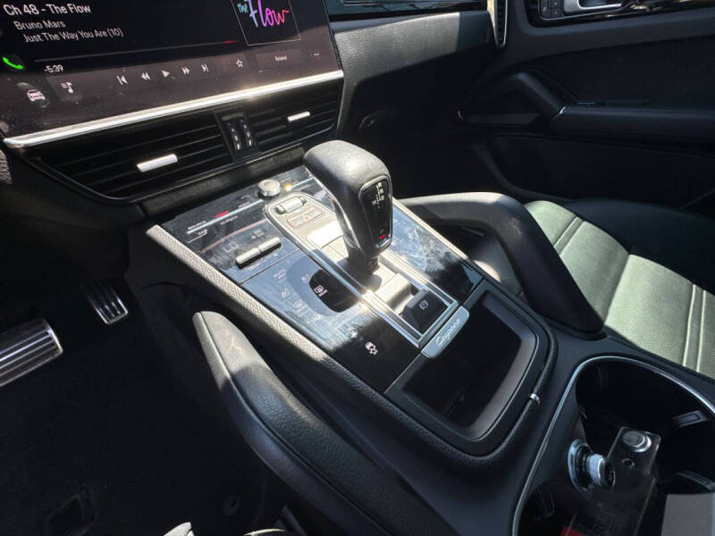 2022 Porsche Cayenne