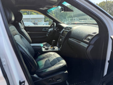 2016 Ford Explorer Platinum