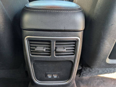 2017 Dodge Charger SXT