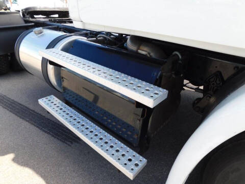 2015 Freightliner Cascadia