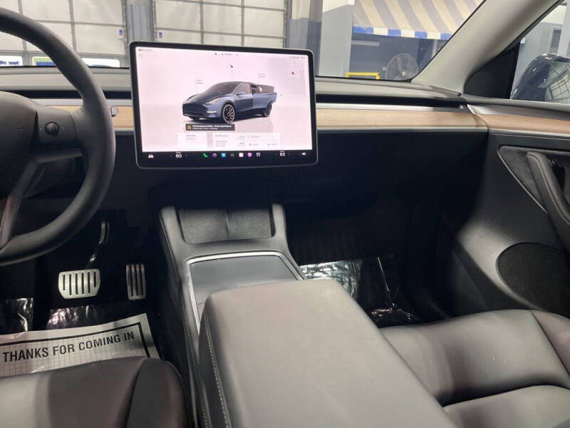 2025 Tesla Model Y Performance
