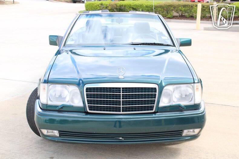 1994 Mercedes-Benz E-Class E 320