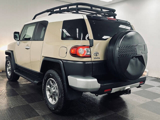 2012 Toyota FJ Cruiser for sale at Extreme Auto Pros in Parma Heights, OH