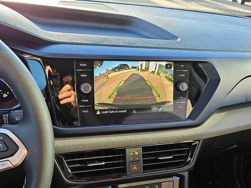 2023 Volkswagen Taos SE