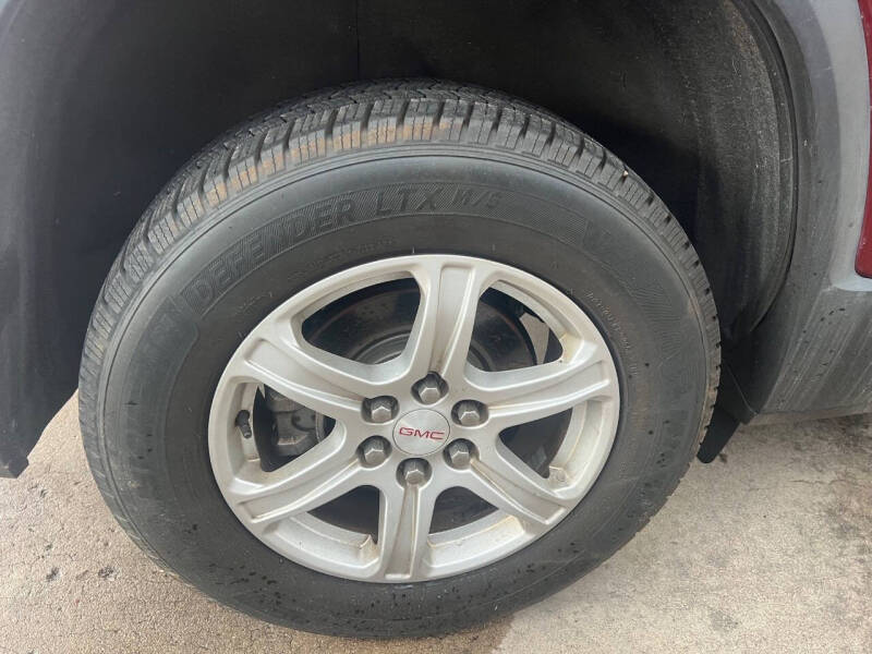 2017 GMC Acadia SLE-1