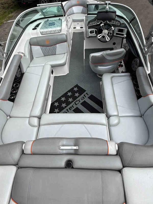 2014 MasterCraft X10