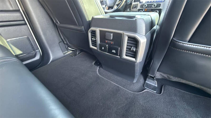 2022 Ford F-350 Super Duty Platinum