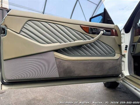 1991 Mercedes-Benz 560-Class 560 SEC