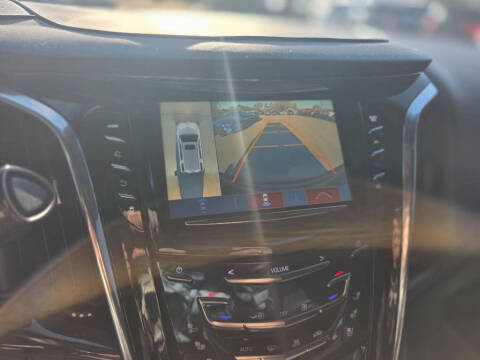 2017 Cadillac Escalade Platinum