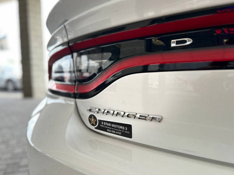 2016 Dodge Charger SRT Hellcat