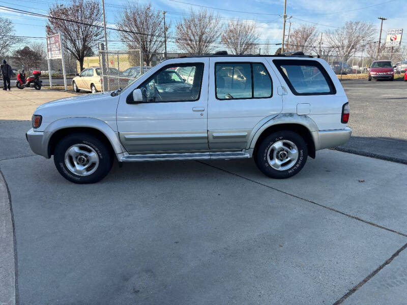 1999 Infiniti QX4