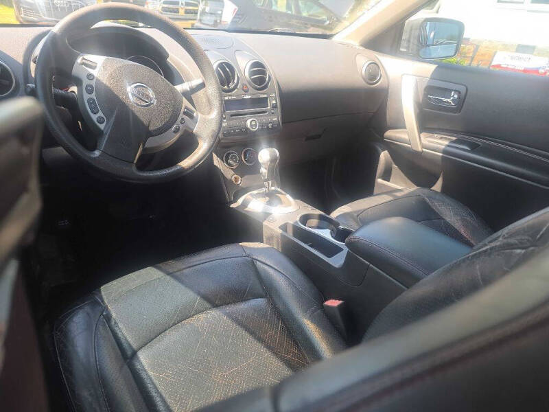 2009 Nissan Rogue S