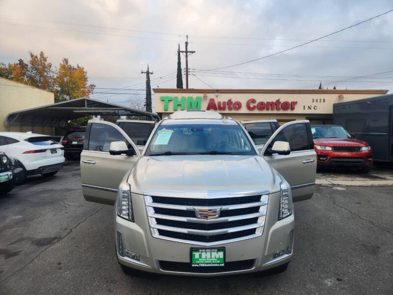 2015 Cadillac Escalade Luxury