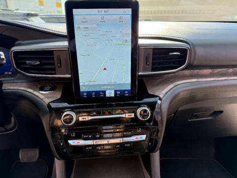 2021 Ford Explorer Platinum