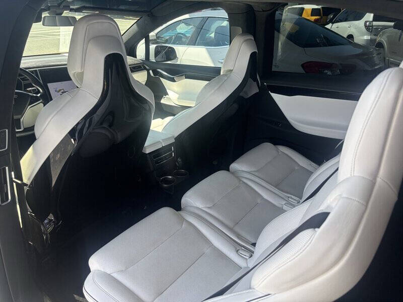 2016 Tesla Model X 90D