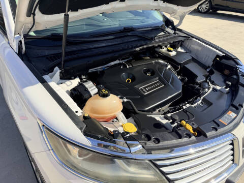 2017 Lincoln MKC Select