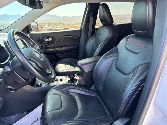 2019 Jeep Cherokee Trailhawk
