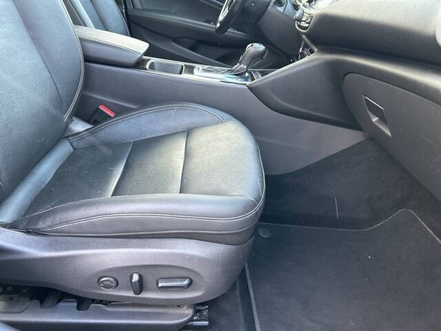 2018 Buick Regal TourX Essence