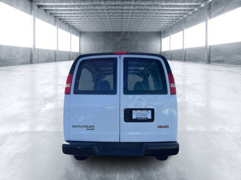 2014 GMC Savana 2500