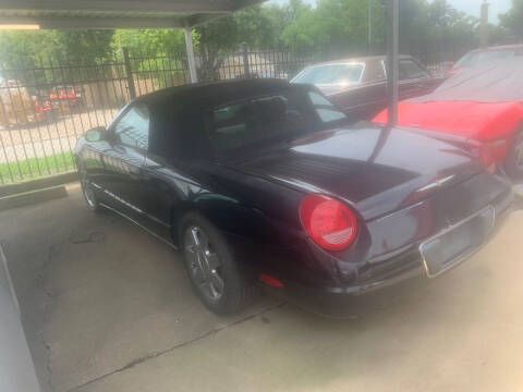 2002 Ford Thunderbird Deluxe
