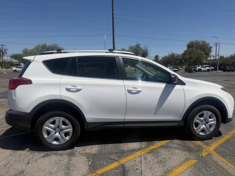 2013 Toyota RAV4 LE