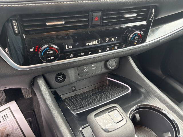 2024 Nissan Rogue SL