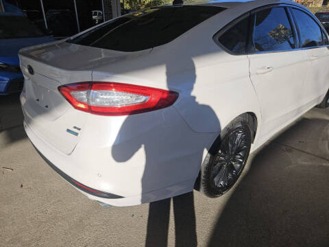 2015 Ford Fusion SE