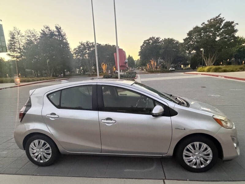 2015 Toyota Prius c Three