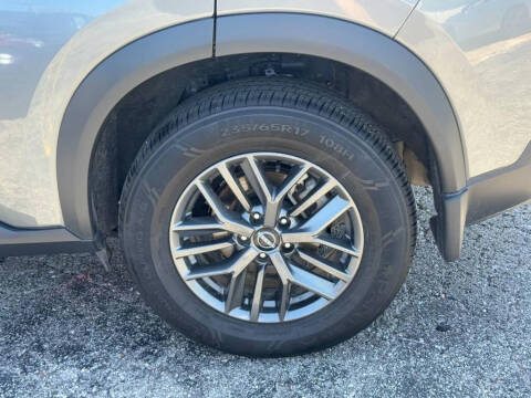 2023 Nissan Rogue S