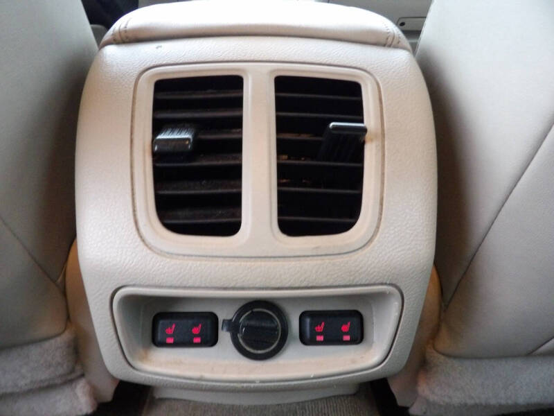 2011 Ford Taurus Limited