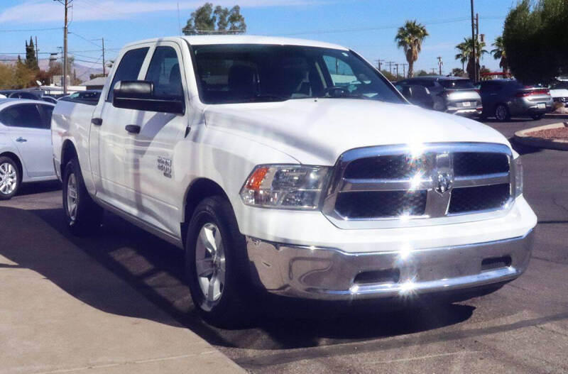 2022 RAM 1500 Classic SLT