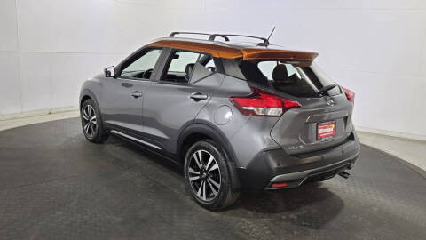 2020 Nissan Kicks SR