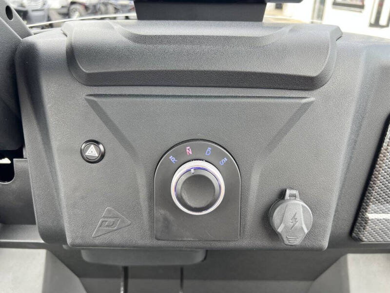 2025 Denago Rover XL