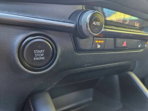 2024 Mazda Mazda3 Hatchback 2.5 Carbon Turbo