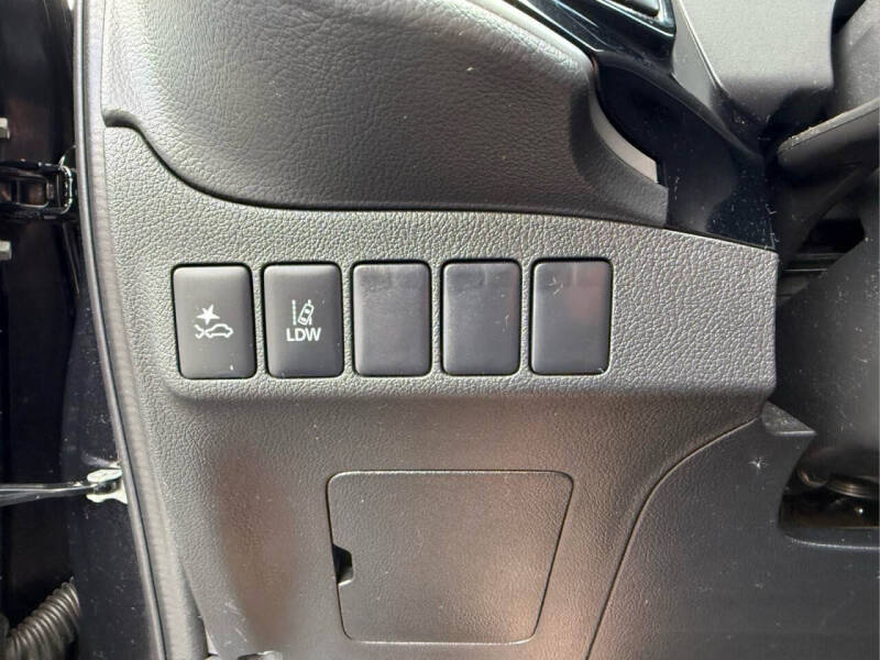 2020 Mitsubishi Outlander SE