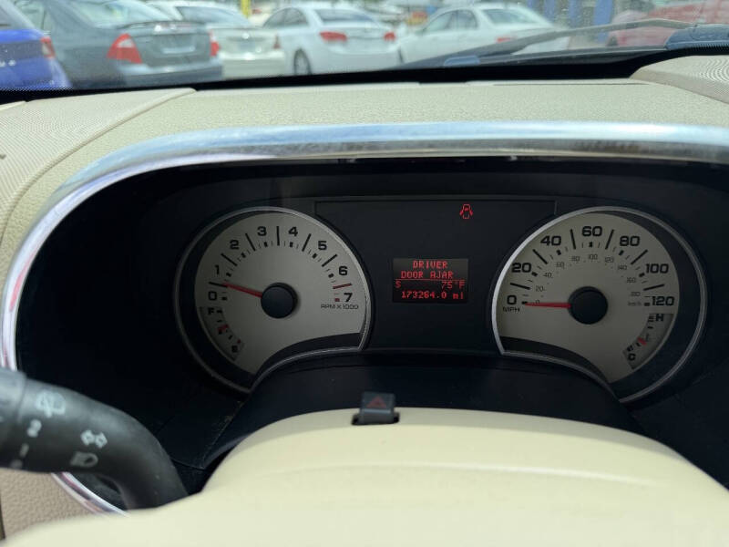 2006 Ford Explorer Limited