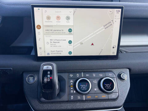 2023 Land Rover Defender 130 SE