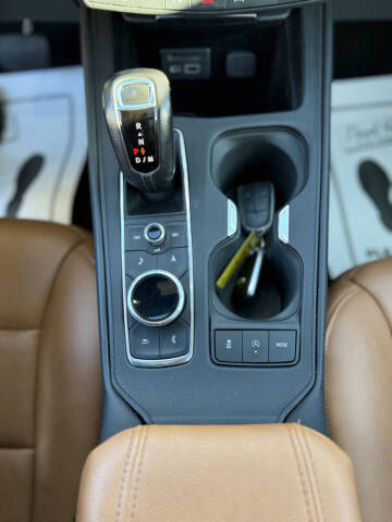 2019 Cadillac XT4 Premium Luxury