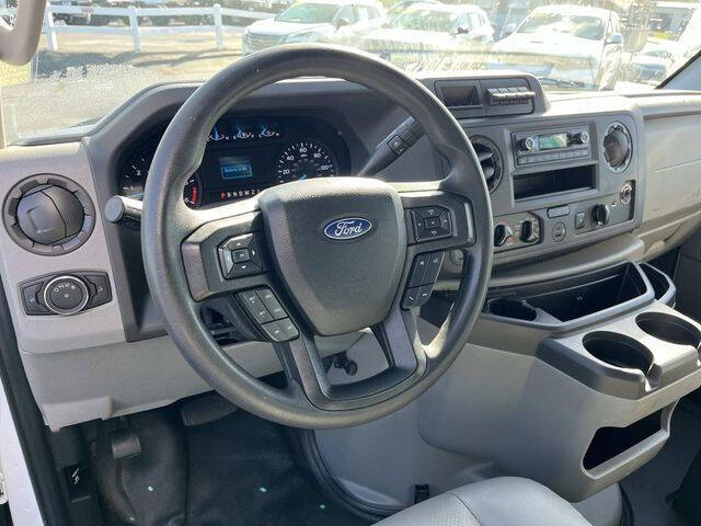 2022 Ford E-Series