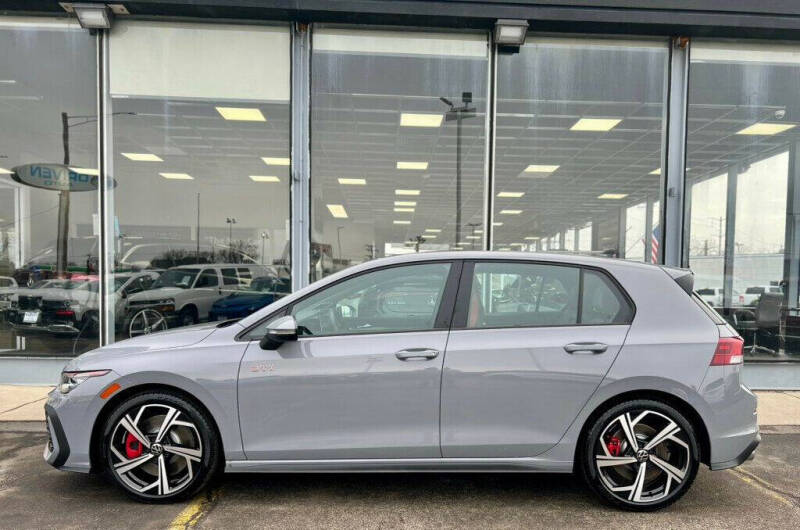 2025 Volkswagen Golf GTI SE