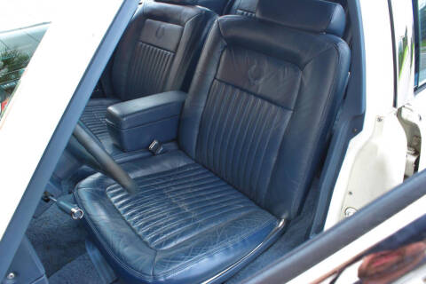 1990 Cadillac Brougham