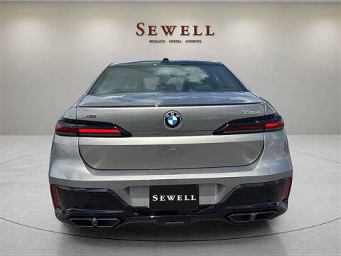 2025 BMW 7 Series 760i xDrive
