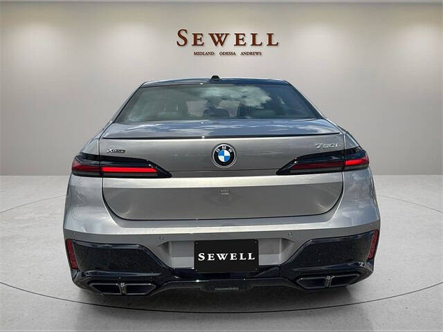 2025 BMW 7 Series 760i xDrive