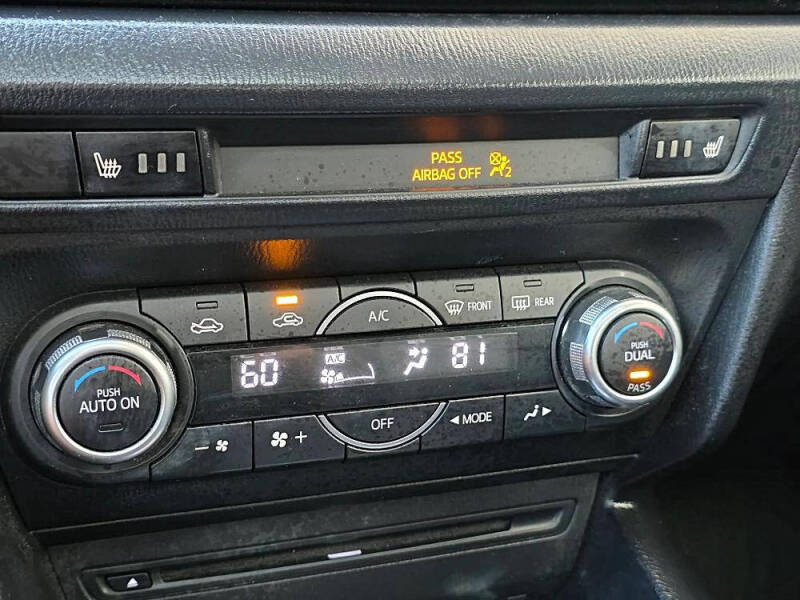 2015 Mazda MAZDA3 i Grand Touring