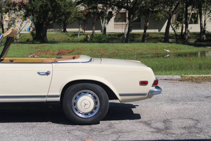 1968 Mercedes-Benz 280-Class