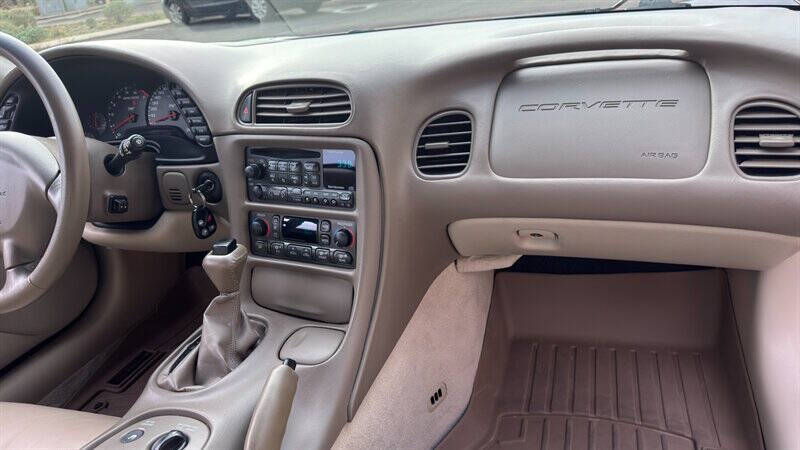 2003 Chevrolet Corvette