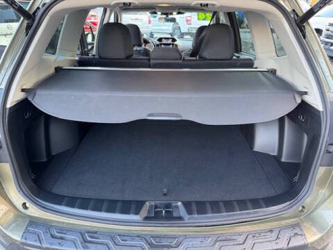 2024 Subaru Forester Premium