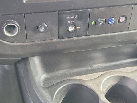 2023 Chevrolet Express LS 3500